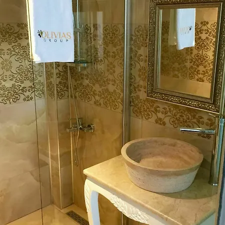 Olivias Group Hotel 3*